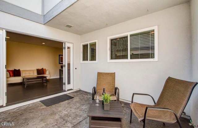 2539 Harbor Boulevard Gallery 3