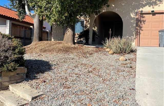 22900 Canyon Lake Drive N photos photos