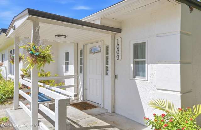 1009 Greenwood Way Gallery 2