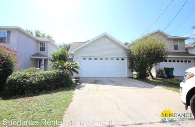11 6th Avenue - 11 6th Avenue, Lake Lorraine, FL 32579