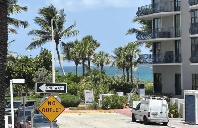 8900 Collins Ave photos photos
