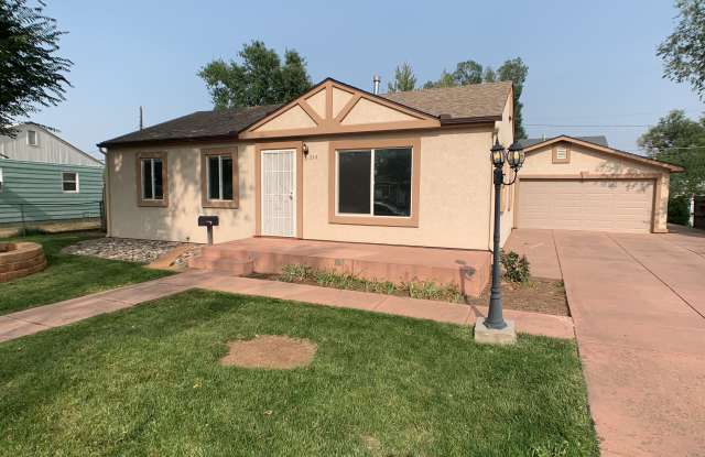 534 Lynn Ave photos photos