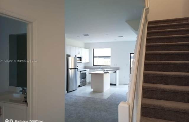 21430 NE 3 Place photos photos