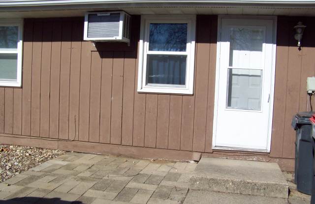 208 North Parkway Drive - 208 North Parkway Drive, Pekin, IL 61554 208 North Parkway Drive - 208 North Parkway Drive, Pekin, IL 61554