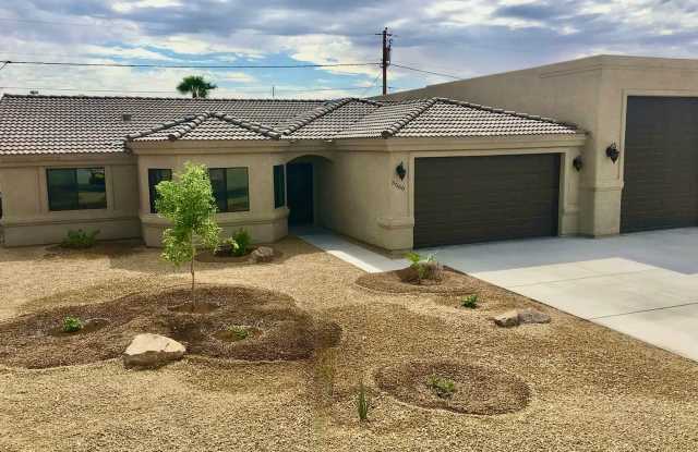 PENDING - Occupied, please do not disturb tenants. Unfurnished - Long term - New photos coming soon! photos photos