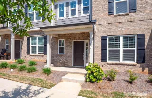 1834 Teachers House Road NW photos photos
