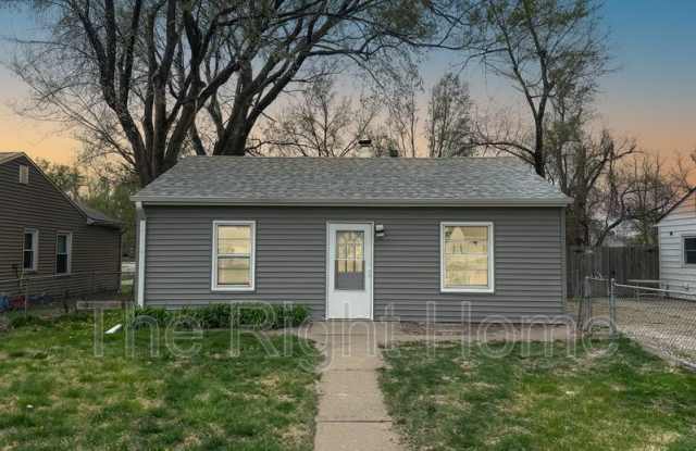2810 Crawford St photos photos