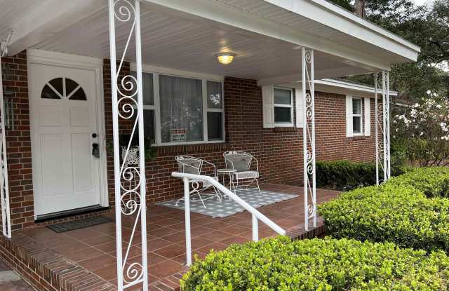 1916 SUNSET LN - 1916 Sunset Lane, Tallahassee, FL 32303