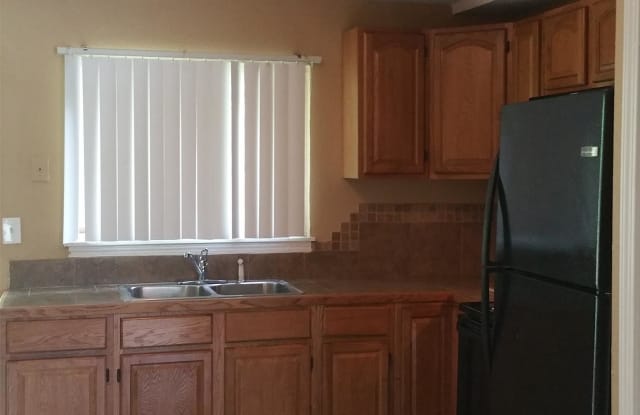 1431 N, 55th Dr. Apt A - 1431 North 55th Drive, Kansas City, KS 66102