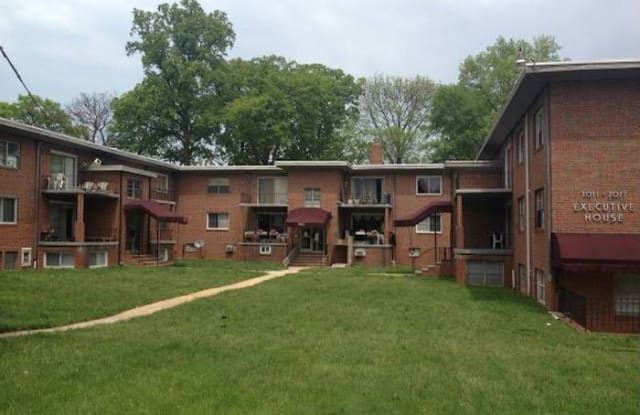 7011 Park Heights Ave - 7011 Park Heights Avenue, Baltimore, MD 21215
