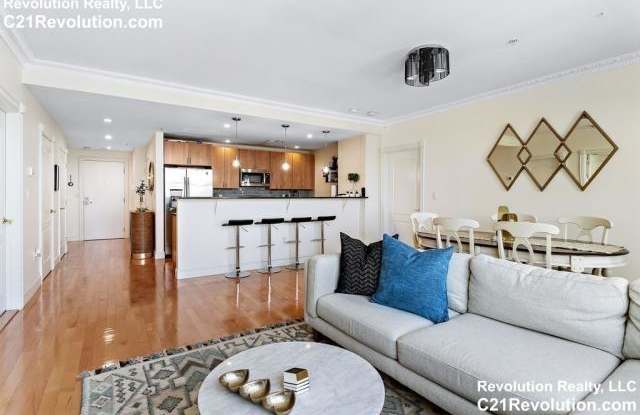 323 Boylston St. - 323 Boylston Street, Brookline, MA 02445