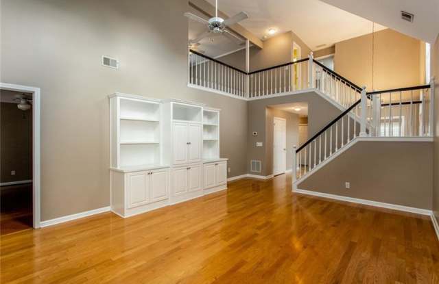 165 Sweetwater Trace Gallery 2