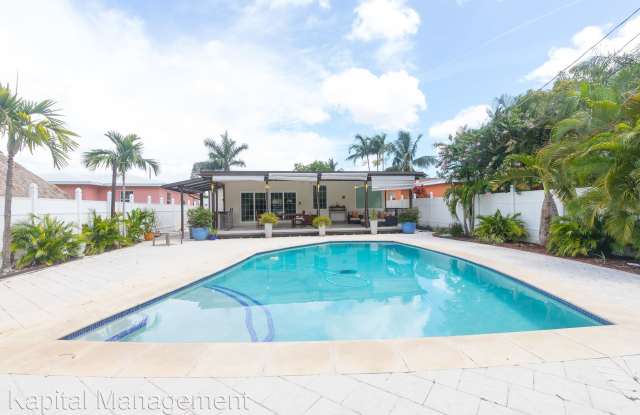 2650 Madison St - 2650 Madison Street, Hollywood, FL 33020