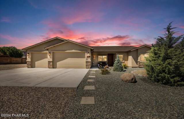 7275 E Grandview Drive - 7275 East Grandview Drive, Prescott Valley, AZ 86314
