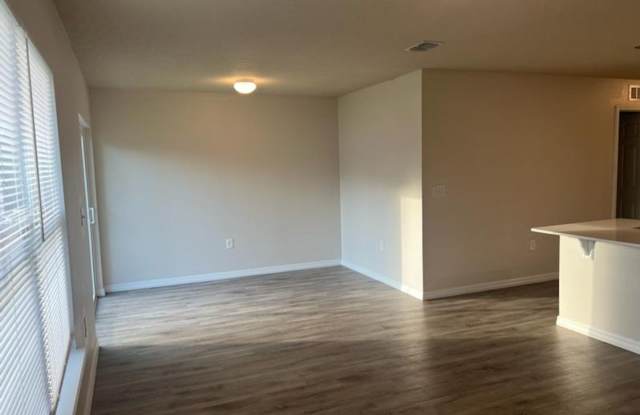 West Magnolia 3BR / 2BA Home Clay County photos photos