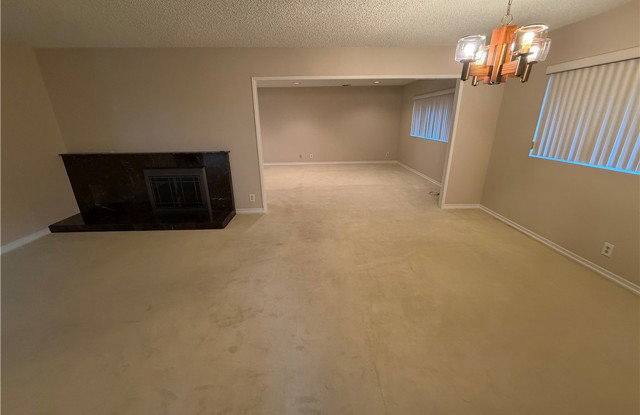 512 Ladera Street Gallery 2