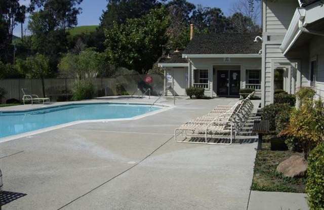 8055 Mountain View Drive Unit #E Gallery 3