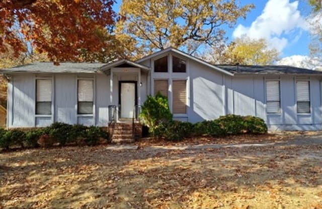 3051 Apple Valley Ln - 3051 Apple Valley Lane, Birmingham, AL 35215