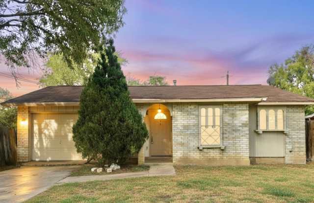 AVAILABLE NOW!! - 2143 Henrietta Street, San Antonio, TX 78224