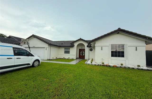 14550 SW 166th Ter photos photos