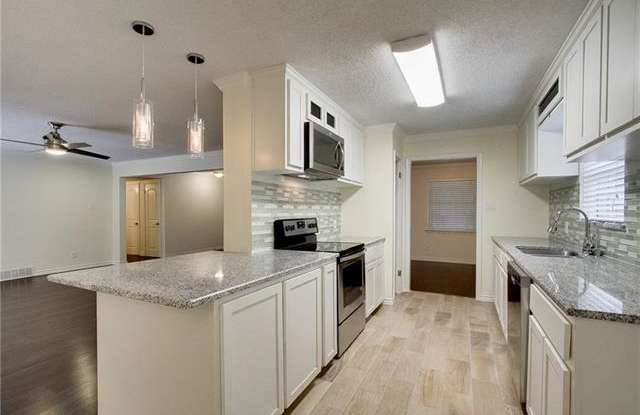5127 Elkridge Drive Gallery 3