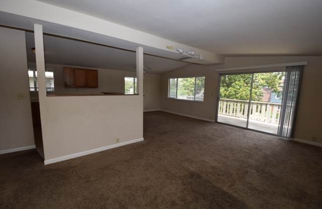 5140 Gibbons Drive, Unit A Gallery 2