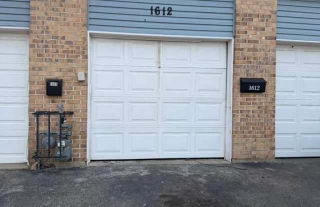 1612 Islandview Court photos photos