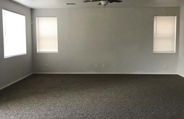 8417 W MIDWAY Avenue Gallery 3