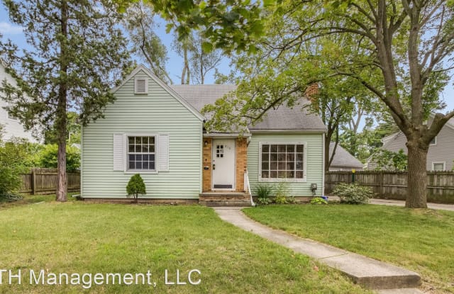 310 Collingwood Street - 310 Collingwood Drive, East Lansing, MI 48823
