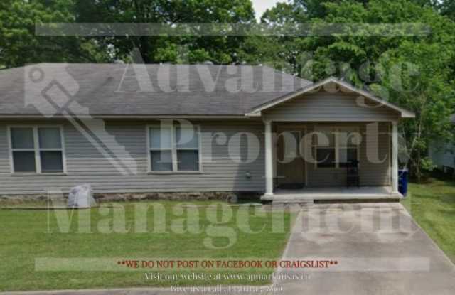 1136 North Ash Street photos photos