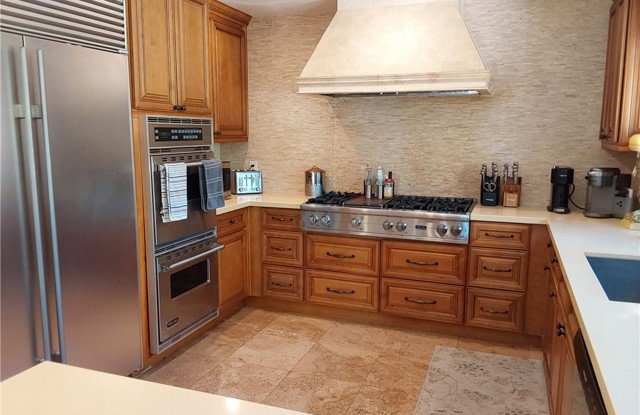 25941 Nellie Gail Road Gallery 2