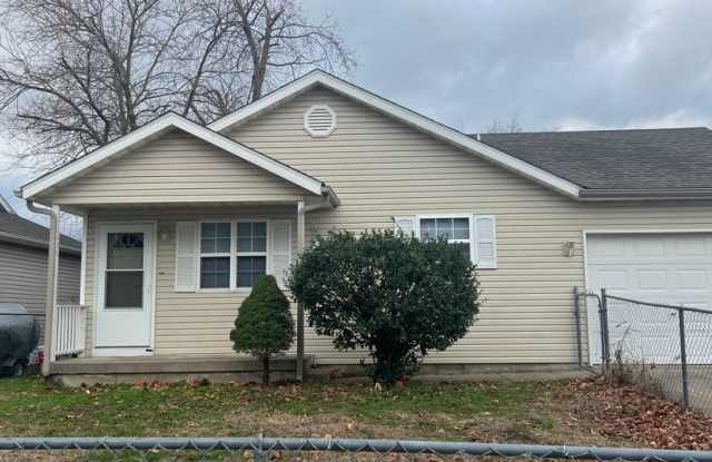 3 Bedroom 2 bath Spacious Home in a quiet neighborhood! photos photos