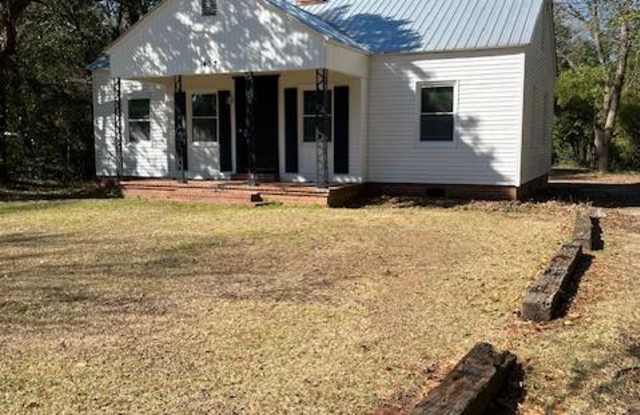 407 Forrest Drive Gallery 4