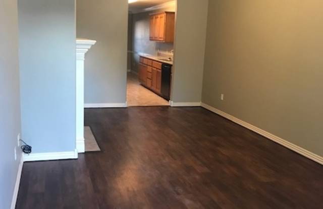 225 Copper Oaks Drive Gallery 3