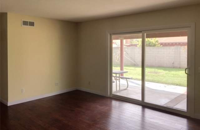 9312 Jennrich Avenue Gallery 3