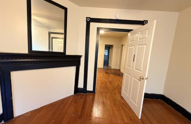 278 Sheridan Avenue Gallery 4