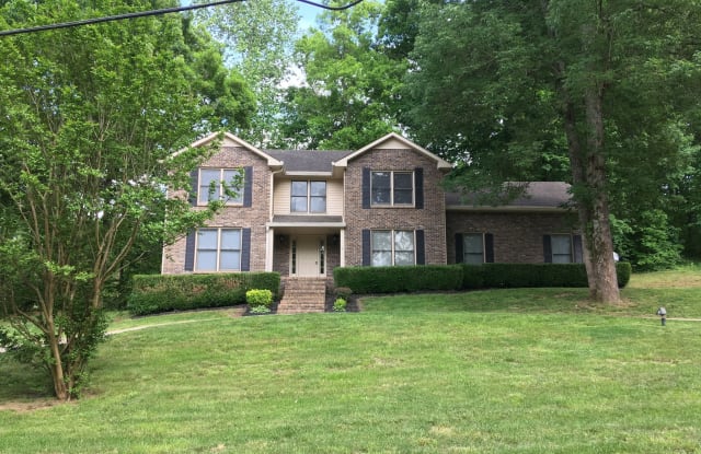 2814 Wimbledon Ct - 2814 Wimbeldon Court, Clarksville, TN 37043