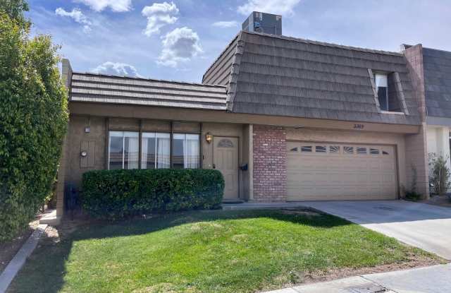 3 Bedroom Townhome photos photos