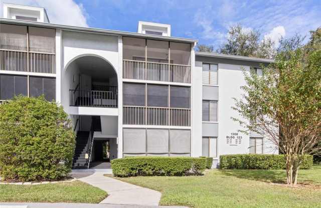 1308 PINE RIDGE CIRCLE E - 1308 Pine Ridge Circle East, East Lake, FL 34688