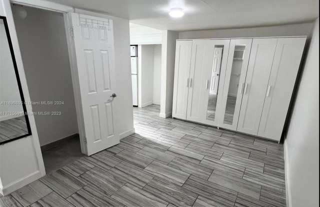6782 SW 25th St - 6782 Southwest 25th Street, Coral Terrace, FL 33155