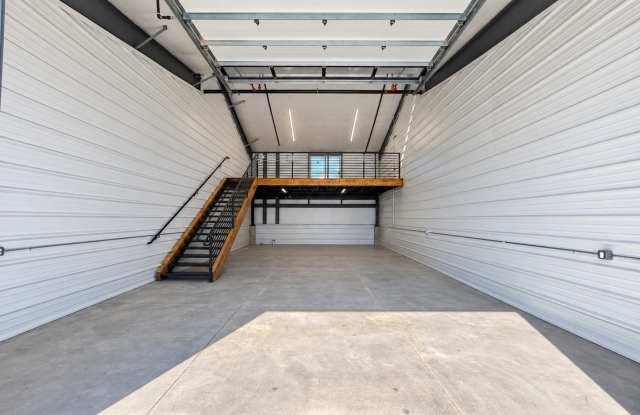 7542 S Potomac St - C2 Gallery 2