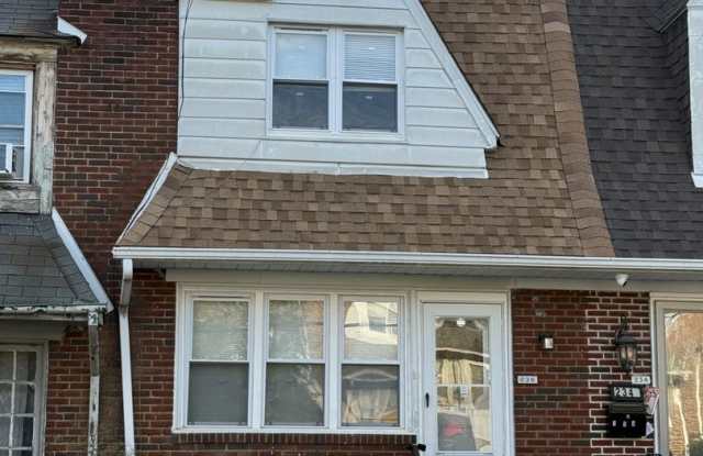 Beautiful 3 Bedroom Home – Updated & Move In Ready photos photos