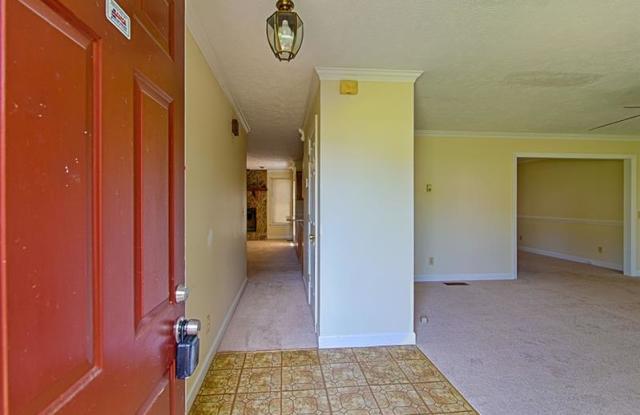 7527 Asbury Drive Gallery 3