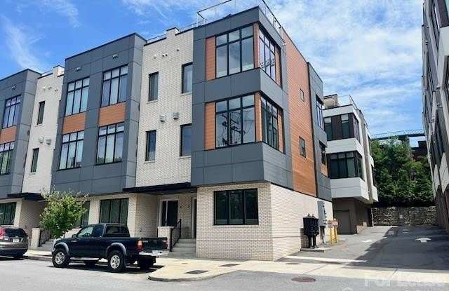 2 Bauhaus Court photos photos