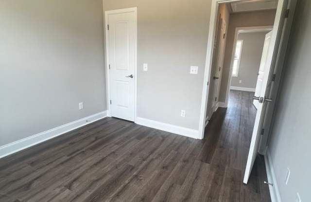 BRAND-NEW TWO-STORY HOME | 3 BEDROOMS + 2.5 BATHS IN TAYLORS Gallery 4