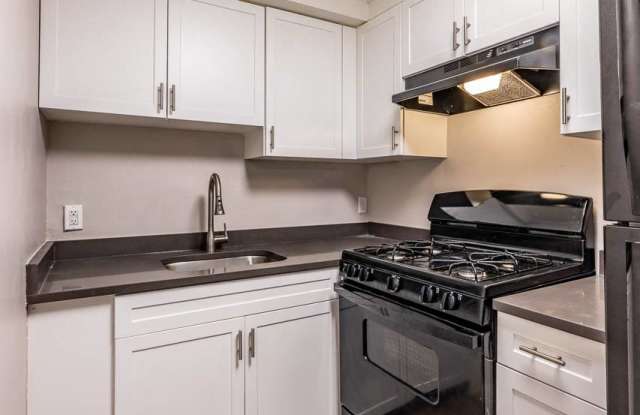Kent Apartments Gallery 1