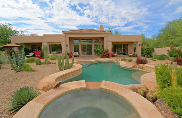7447 E HIGH POINT Drive - 7447 East High Point Drive, Scottsdale, AZ 85266