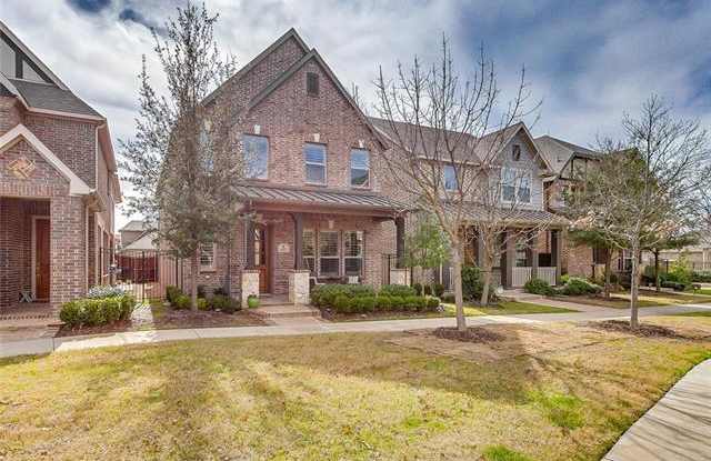 1205 Harris Hawk Way - 1205 Harris Hawk Way, Arlington, TX 76006