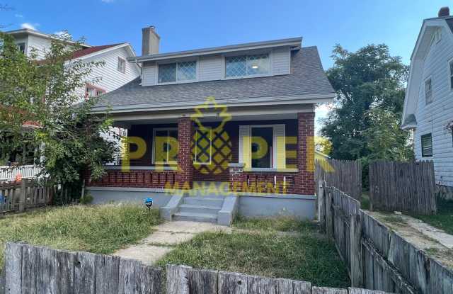 3 bedrooms 1 bathrooms house for rent - 38 Willowwood Drive, Dayton, OH 45405