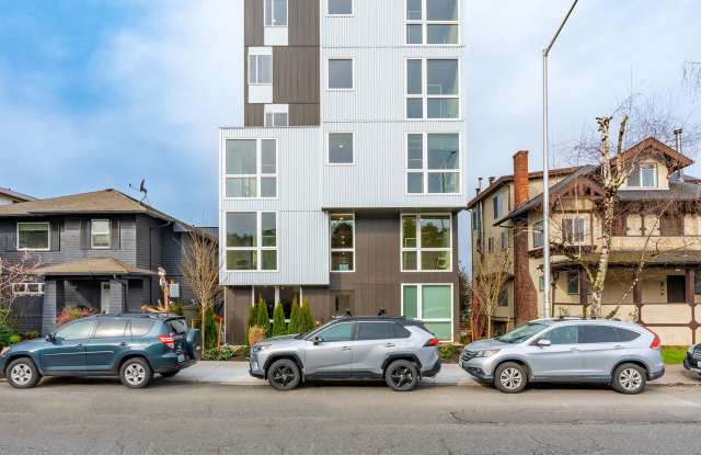 2335 Boylston photos photos